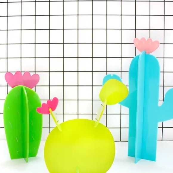 NIB: Carson Acrylic Cacti Set | Kailo Chic - Picture 3 of 3